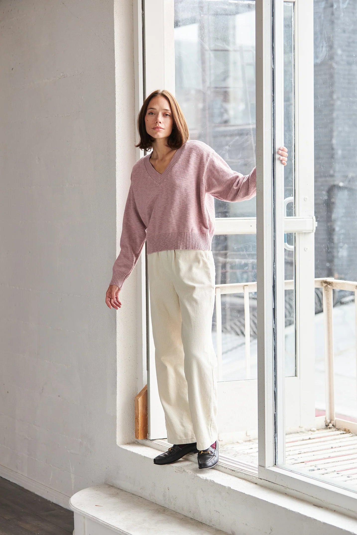 Crop V-Neck Sweater