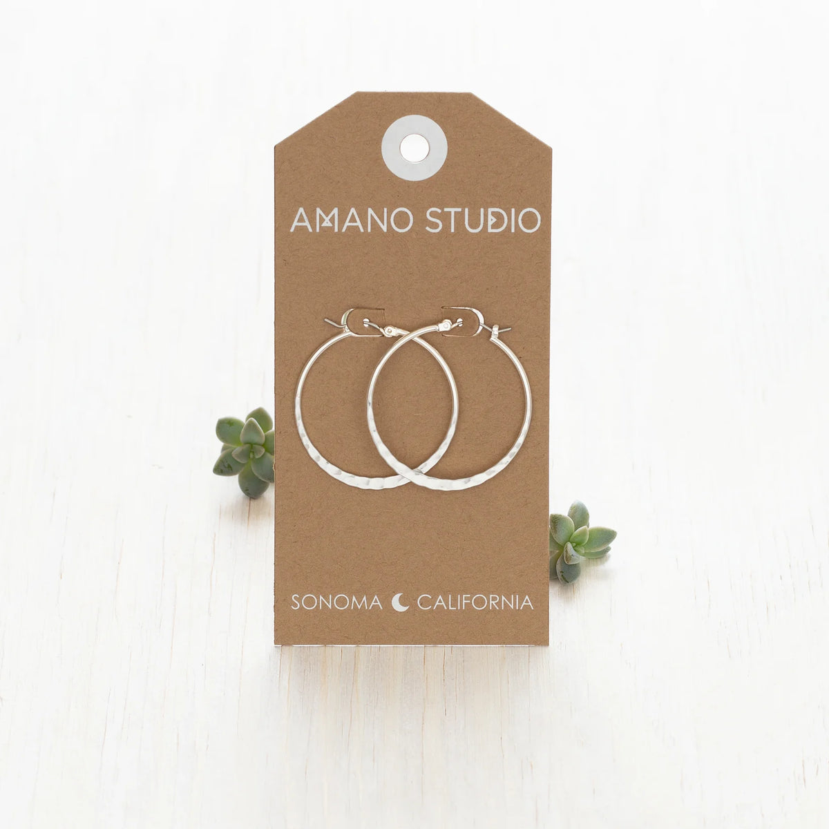 1.5" Hammered Hoops