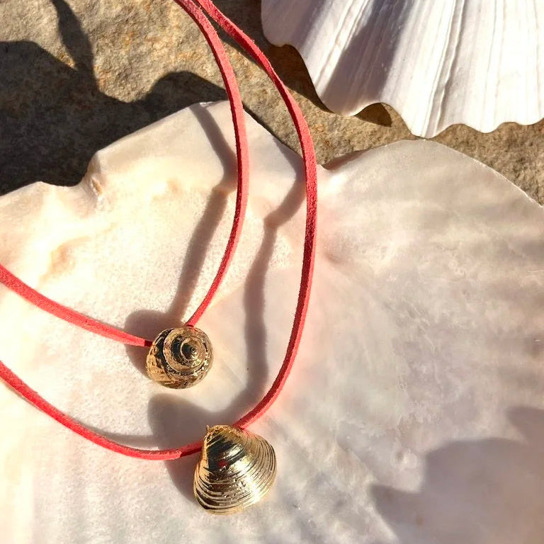 Bronze Ondine Clam Shell Necklace