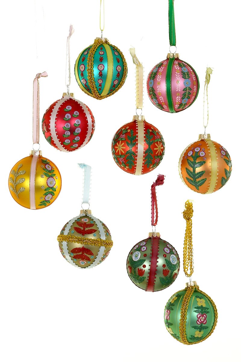 Country Cottage Ornament