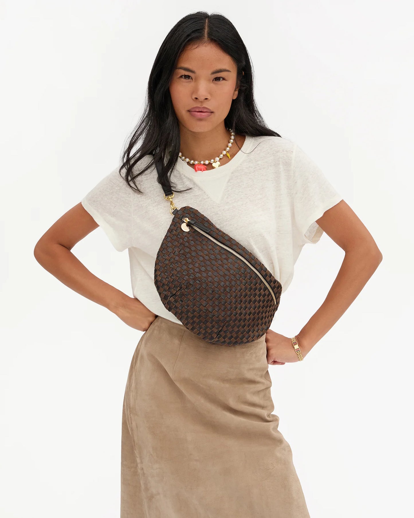 Black/Chocolate Woven Checker Grand Fanny