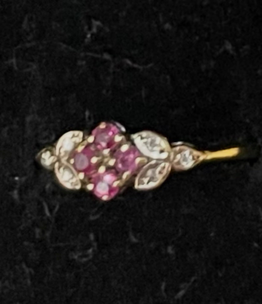 Vintage Ruby and Diamond Flower Motif Ring