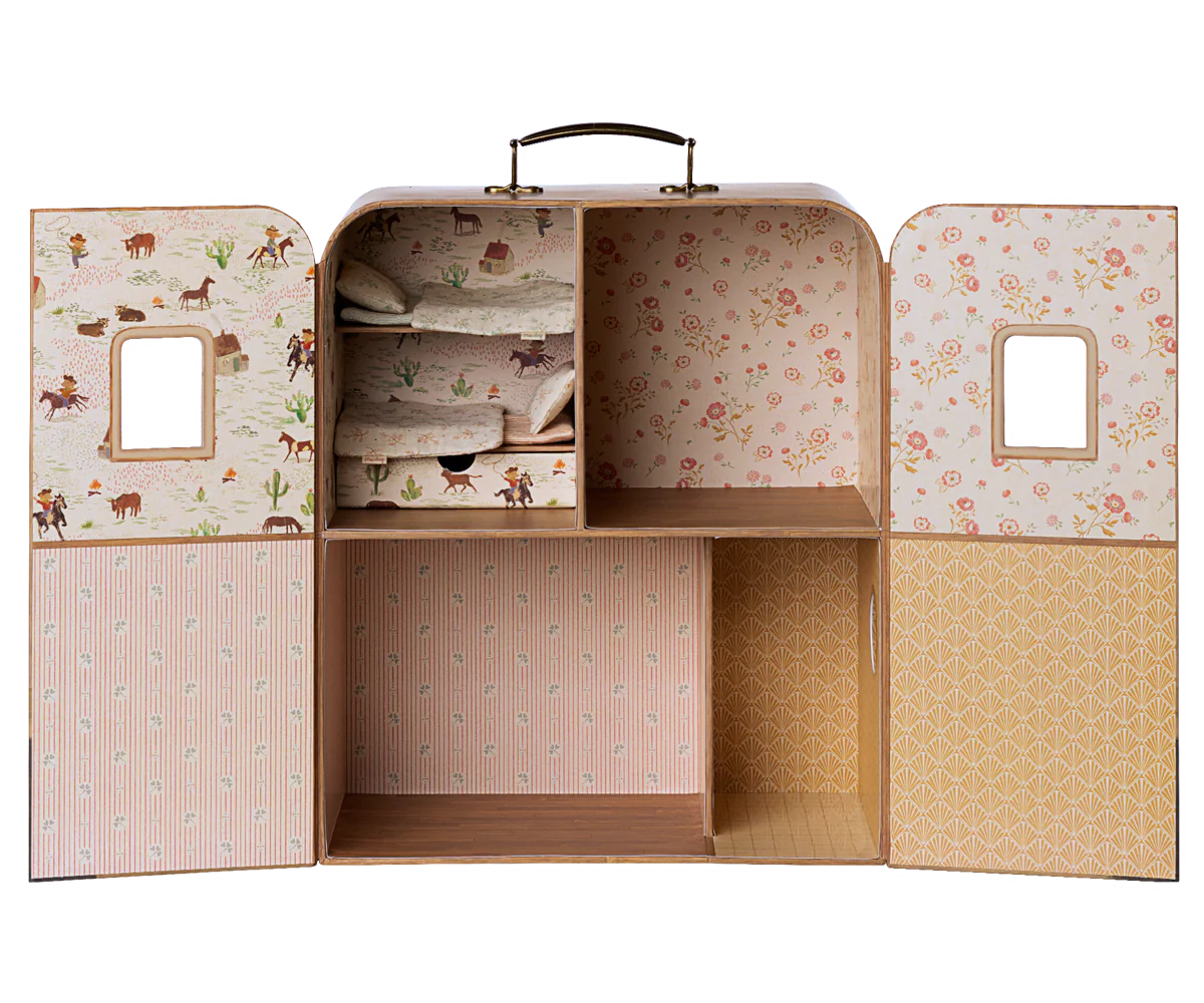 Suit Casa Mouse House