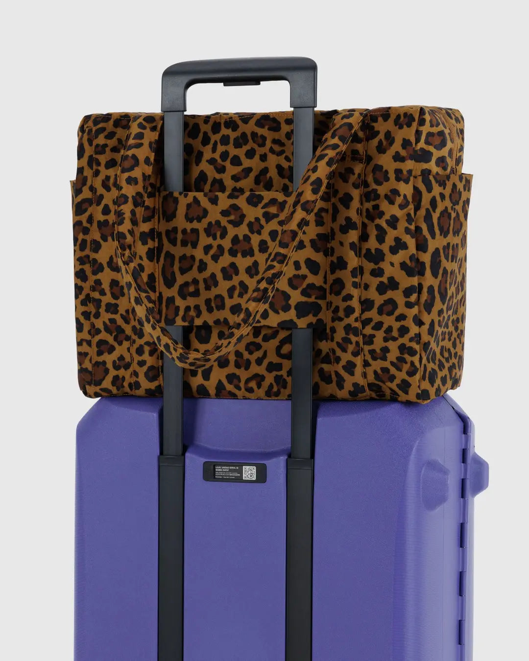 Small Cloud Carry-On