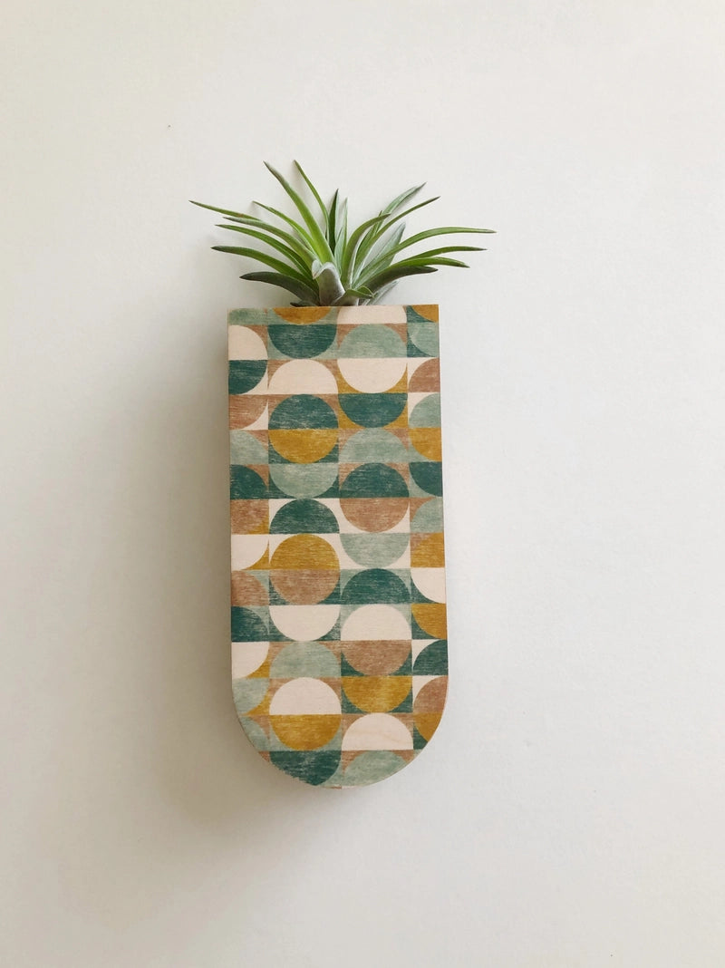 Skinny Pocket Wall Planter Vase