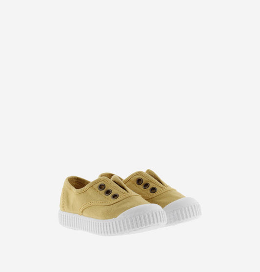 Canvas Trainers