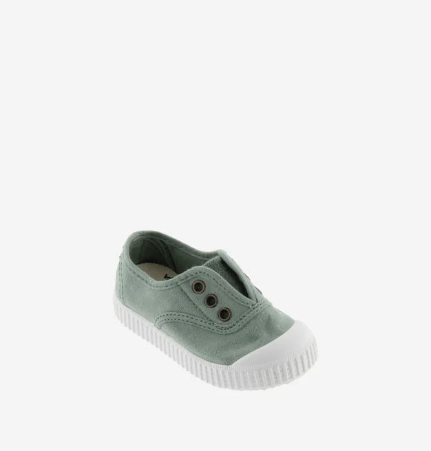 Canvas Trainers