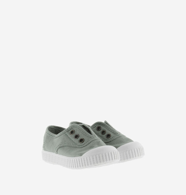 Canvas Trainers