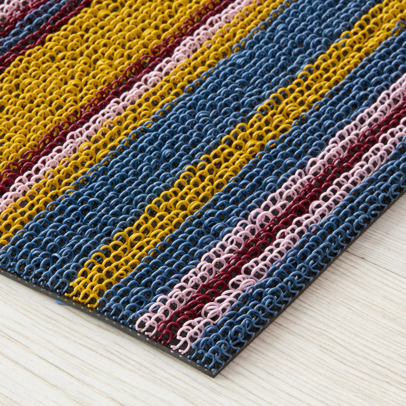 Dusk Echo Stripe Shag Mat