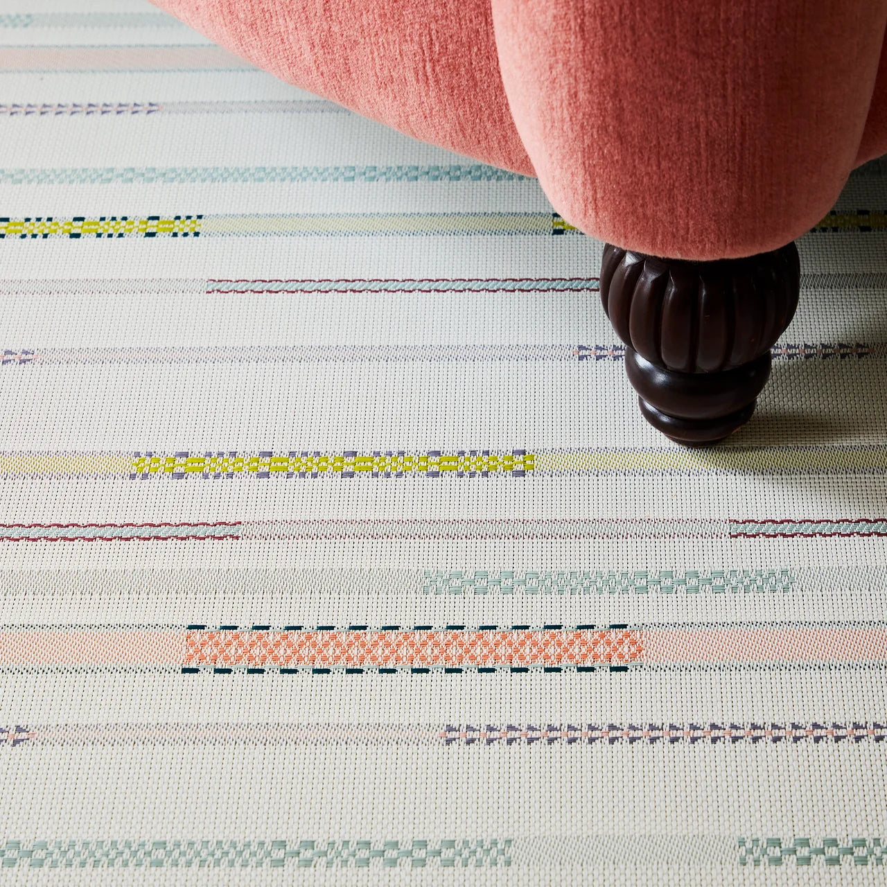 Almond Applique Woven Floor Mat