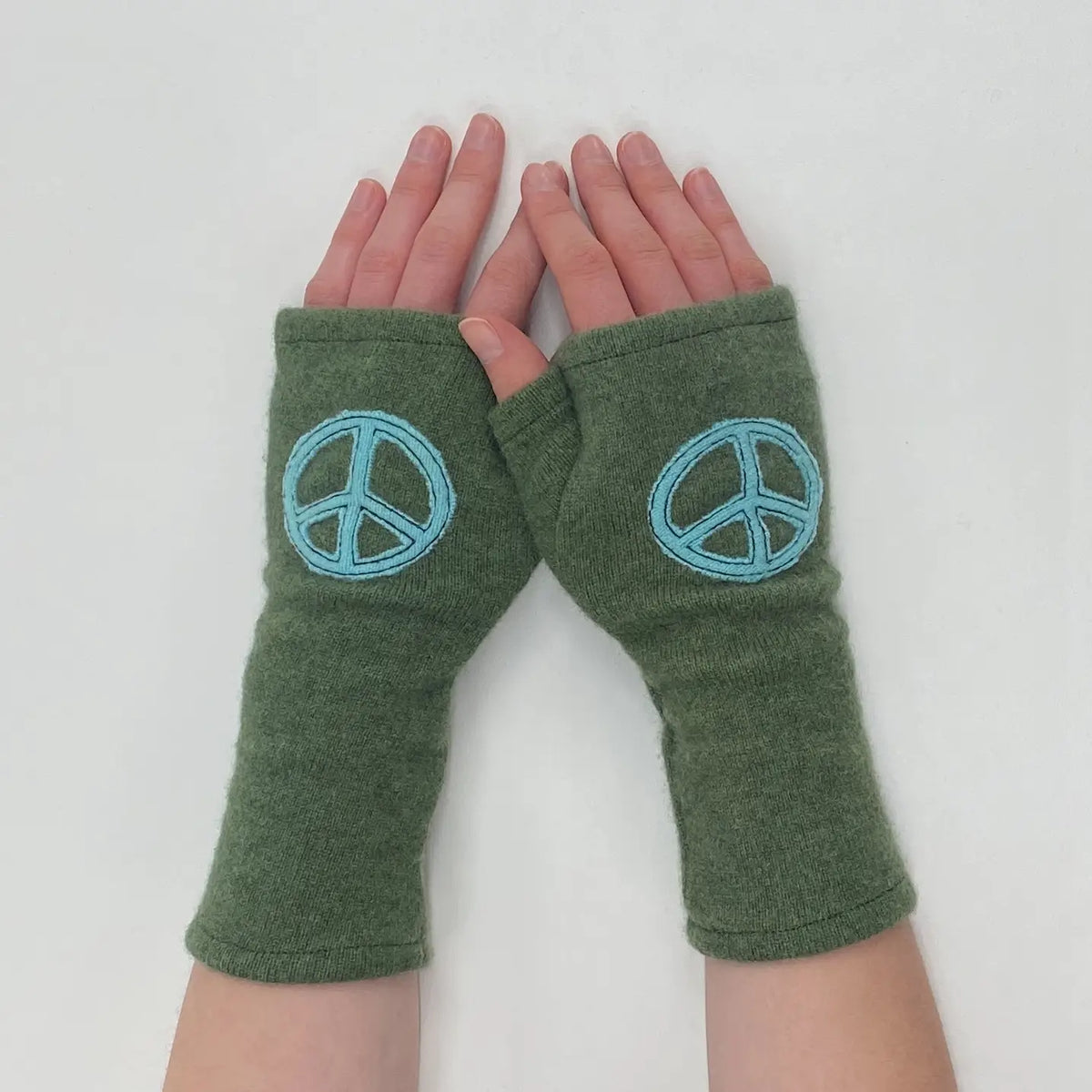 Fingerless Cashmere Gloves