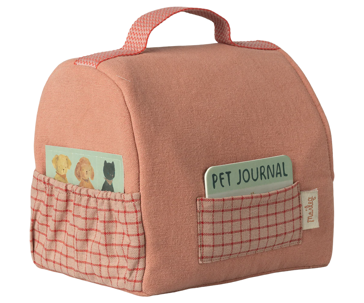 Coral Pet Carrier