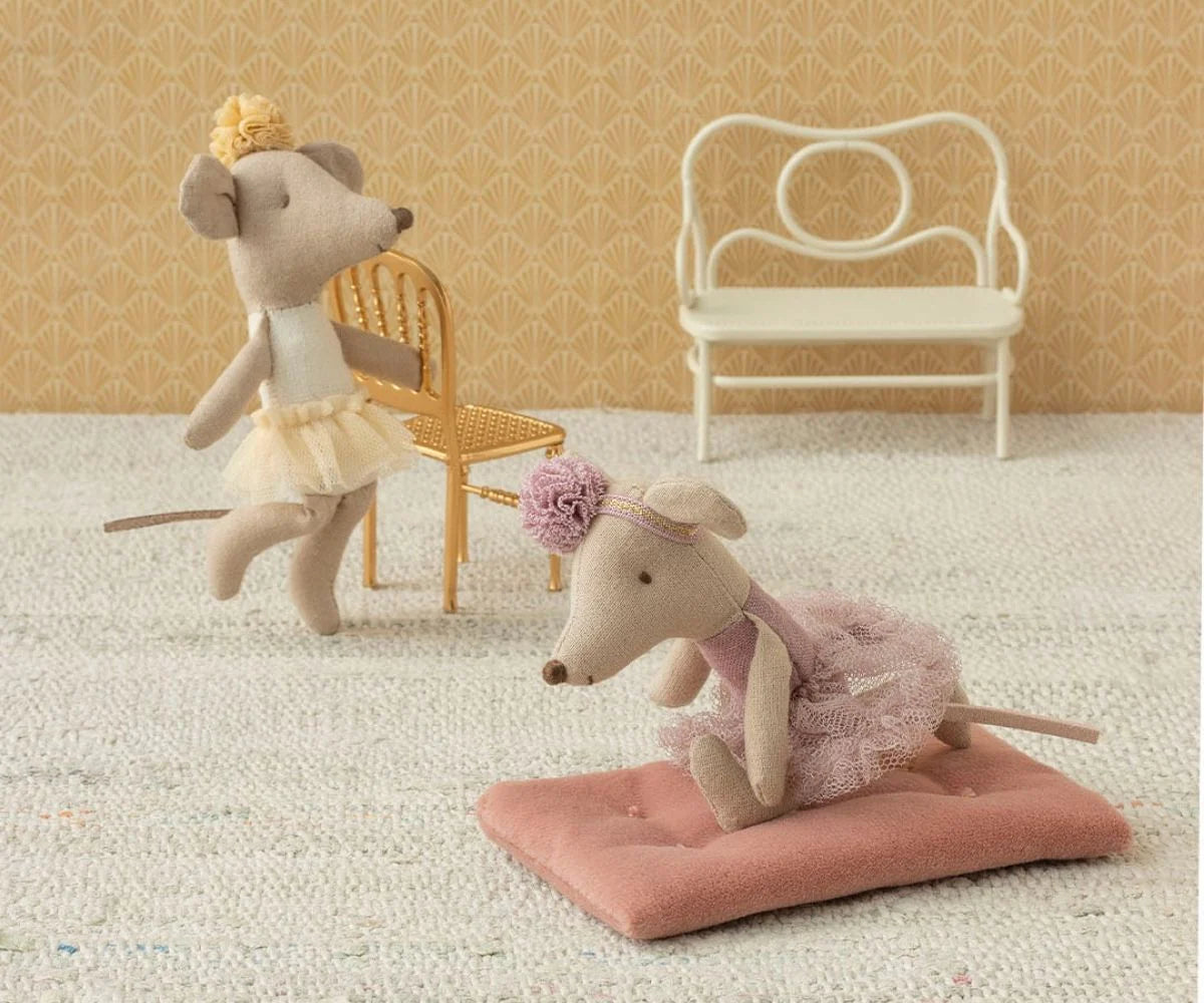 Little Sister Ballerina Mouse
