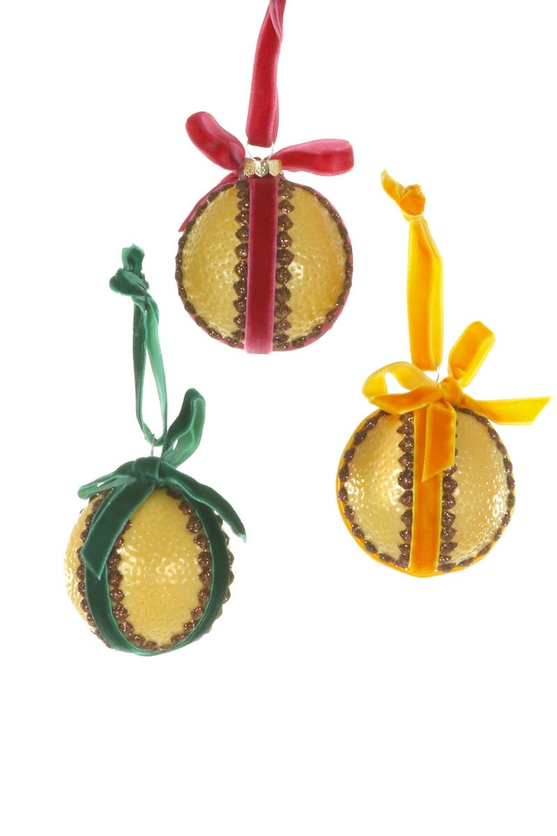Orange Pomander with Velvet Ornament