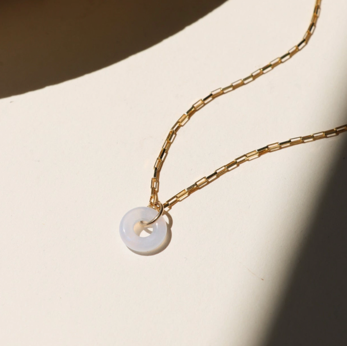 Full Circle Pendant Necklace