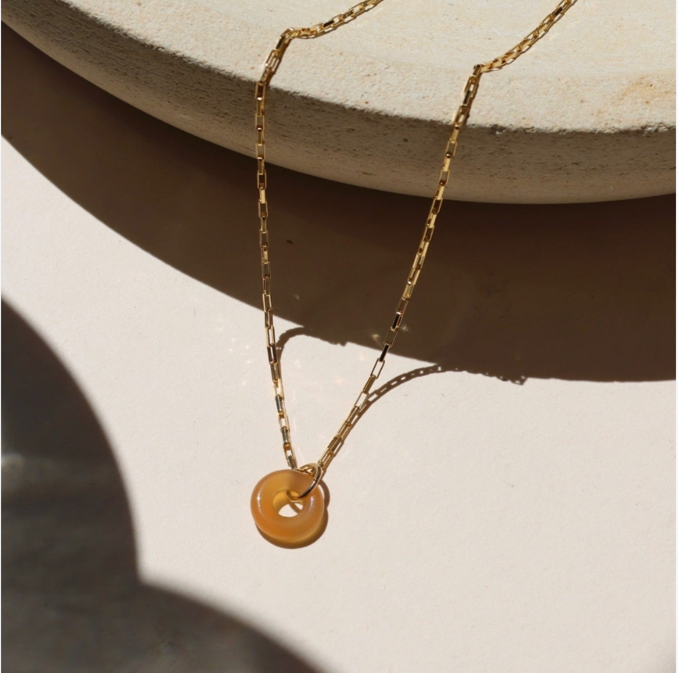 Full Circle Pendant Necklace