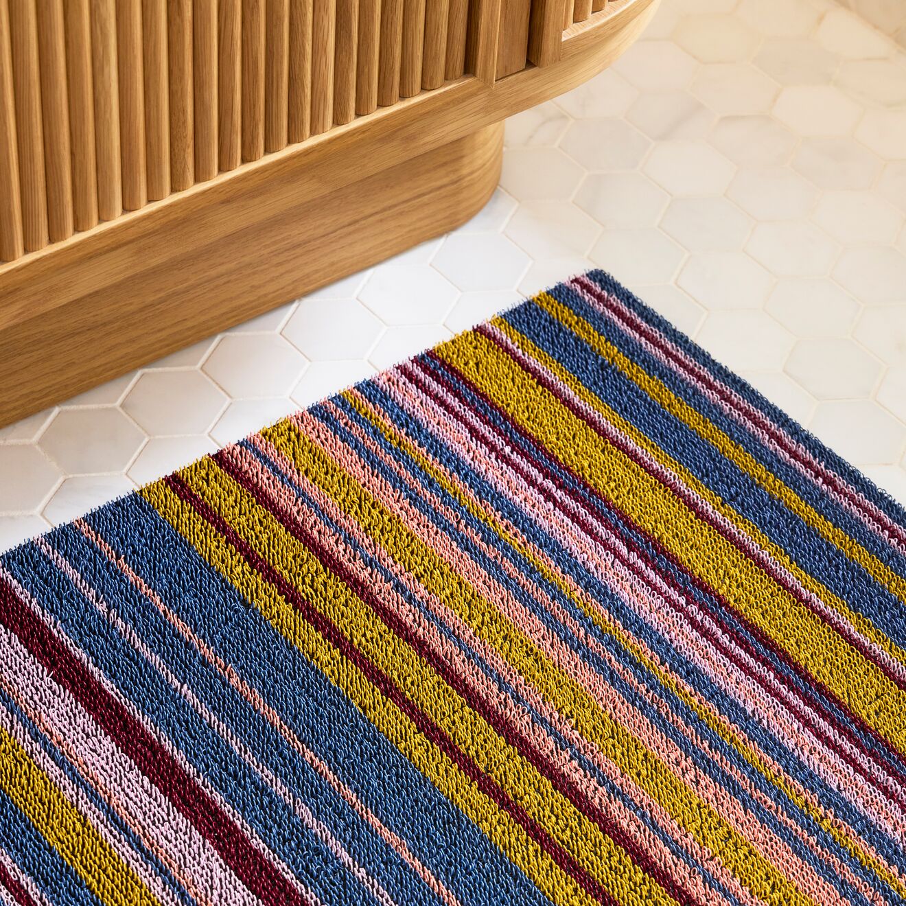 Dusk Echo Stripe Shag Mat
