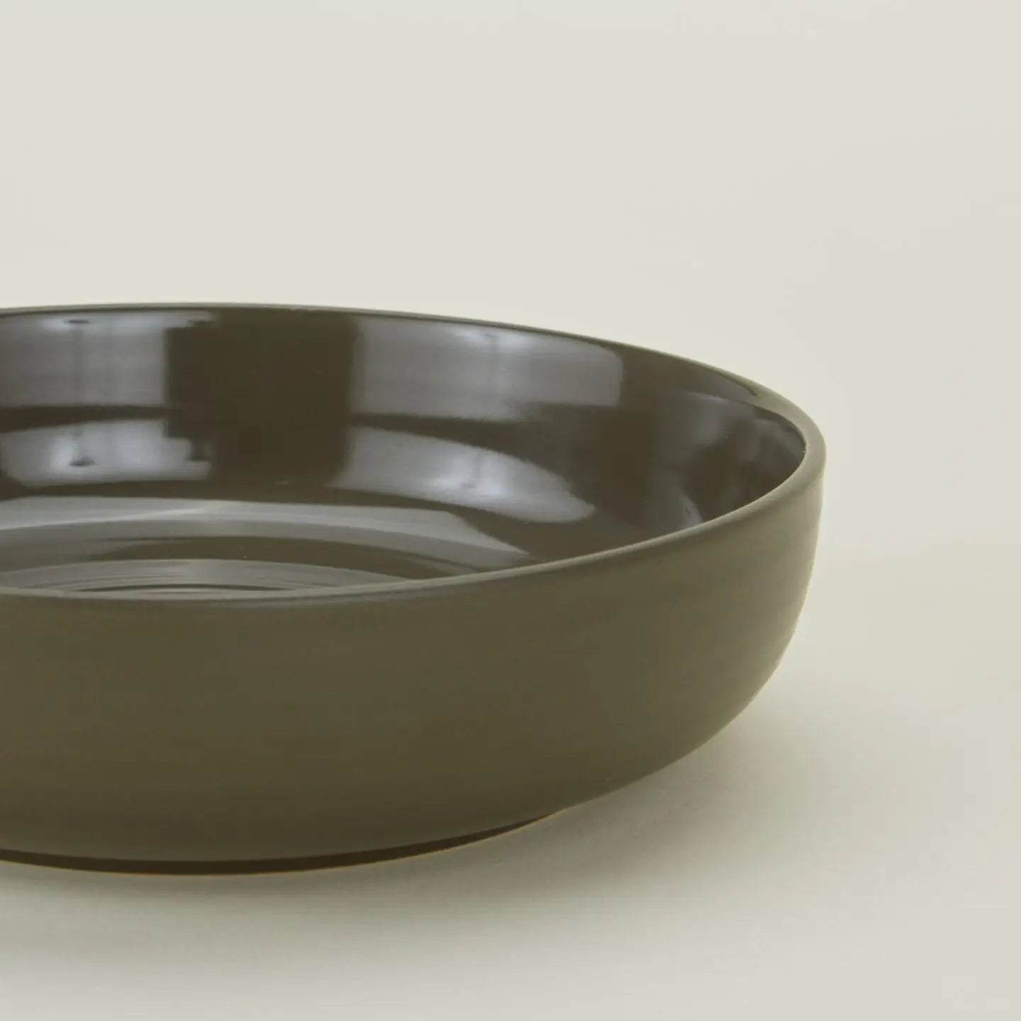 Essential Low Bowl