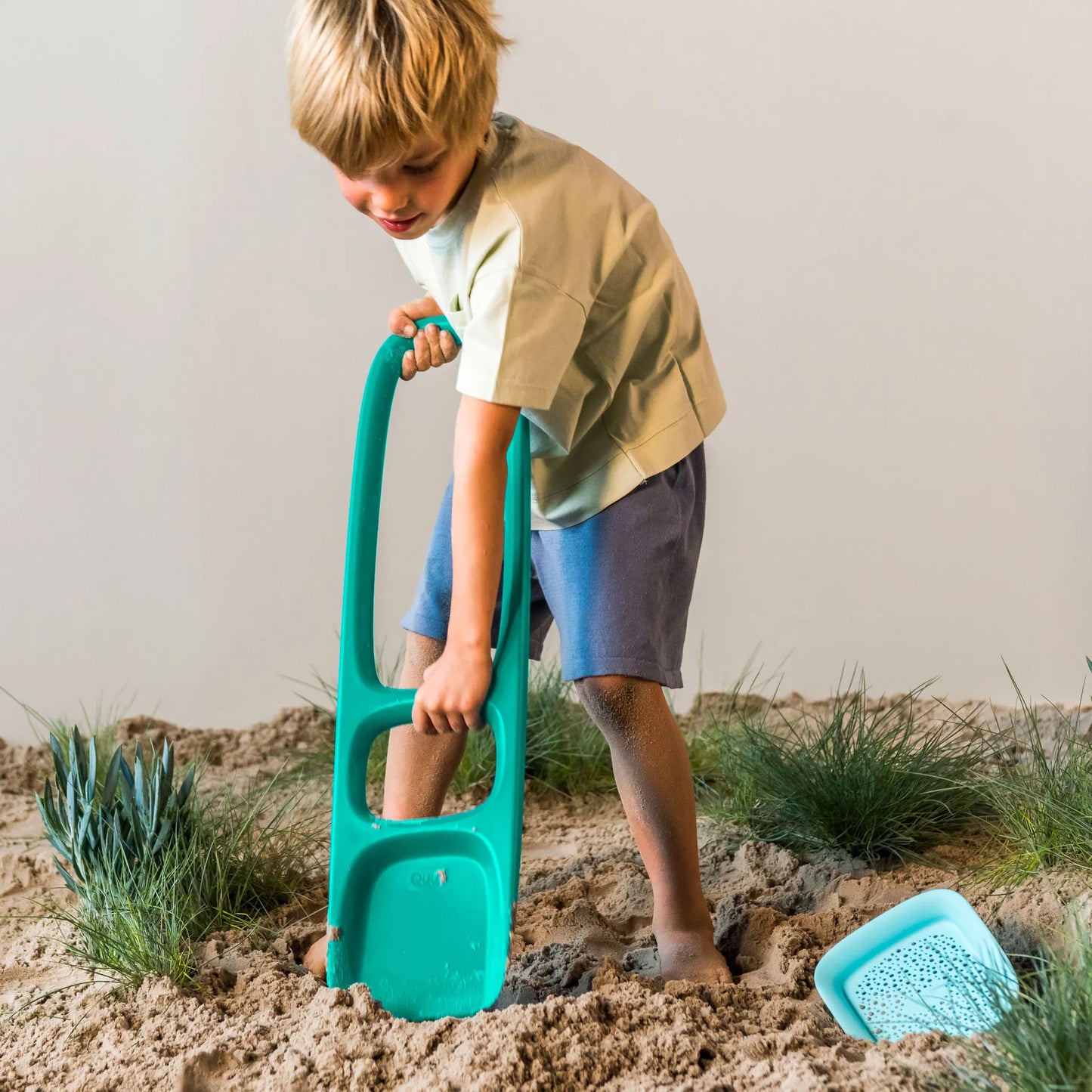Scoppi Shovel