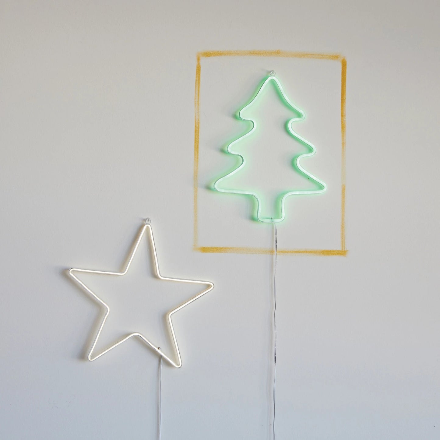 LED Merry and Bright Star Wall Light