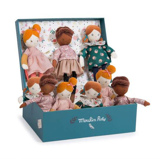Les Parisiennes Dolls