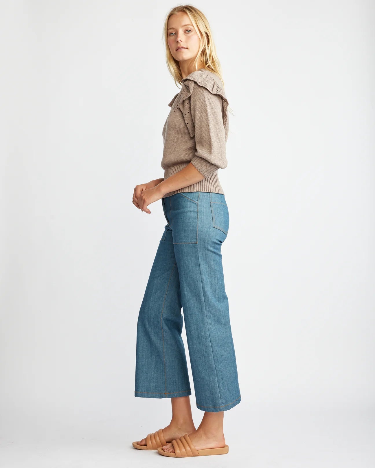 Gwenyth Ruffle Crop Sweater