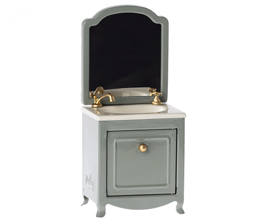 Sink Dresser